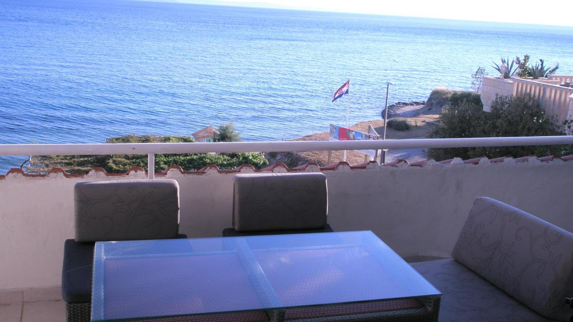 Guesthouse Marija Podstrana Bagian luar foto